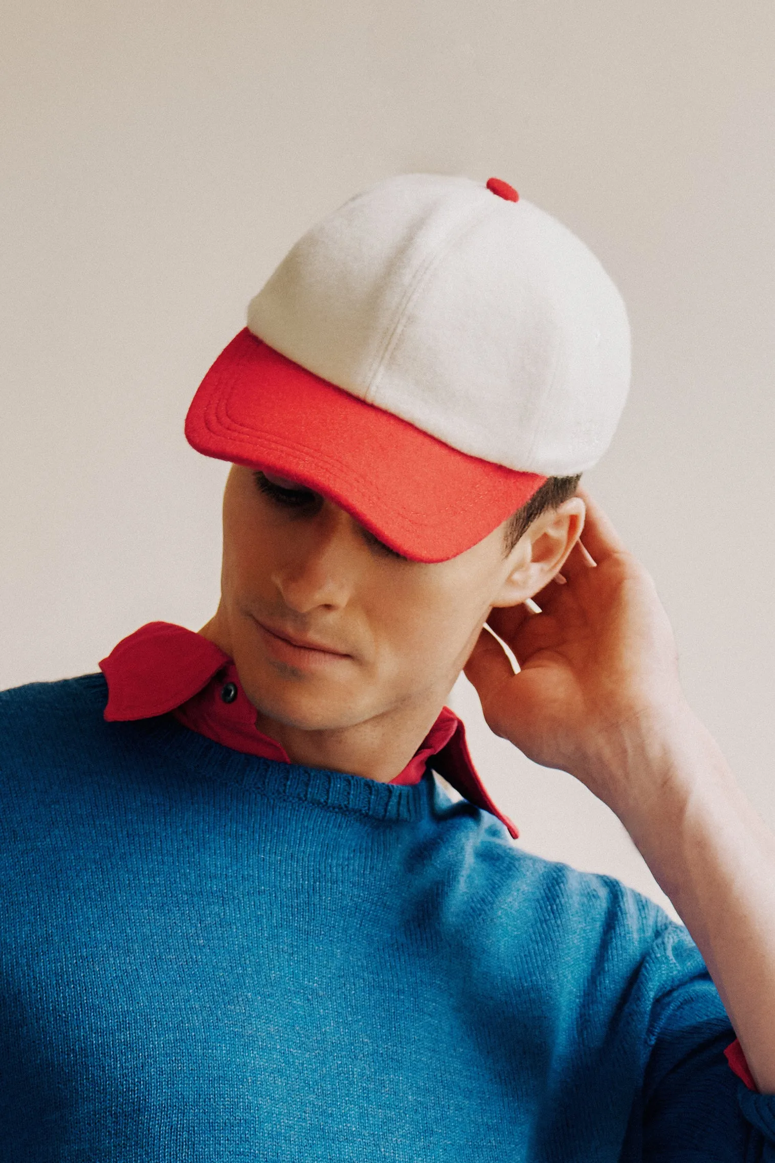 Adjustable Two-Tone Cashmere Baseball Cap