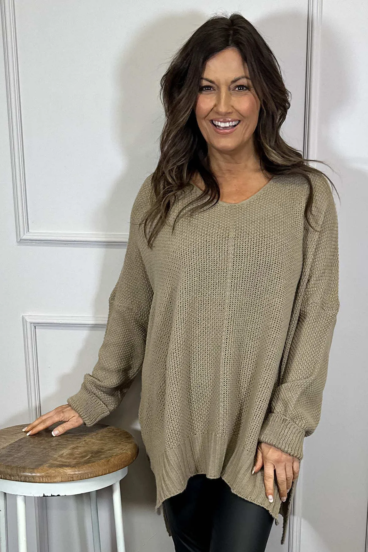 Bo Slouch V-Neck Jumper Mocha