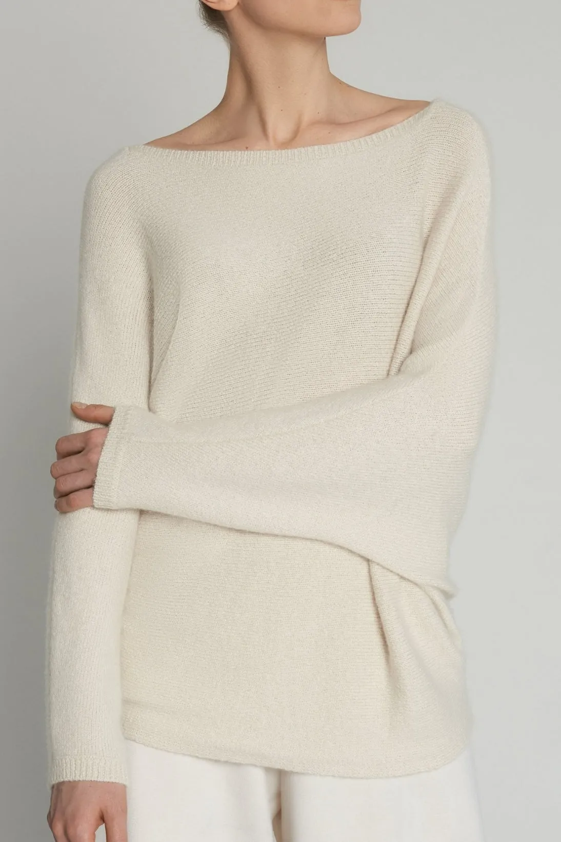 L/S ASYMMETRICAL DRAPE SWEATER