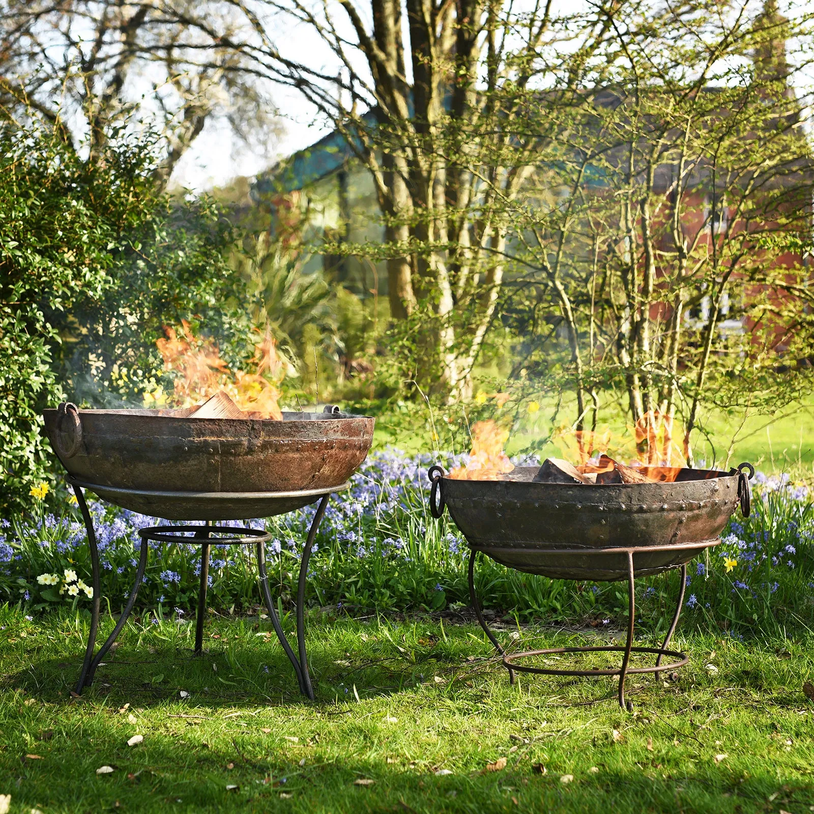 Old 1920's Kadai - Large Indian Fire Bowl On Stand - 134cm