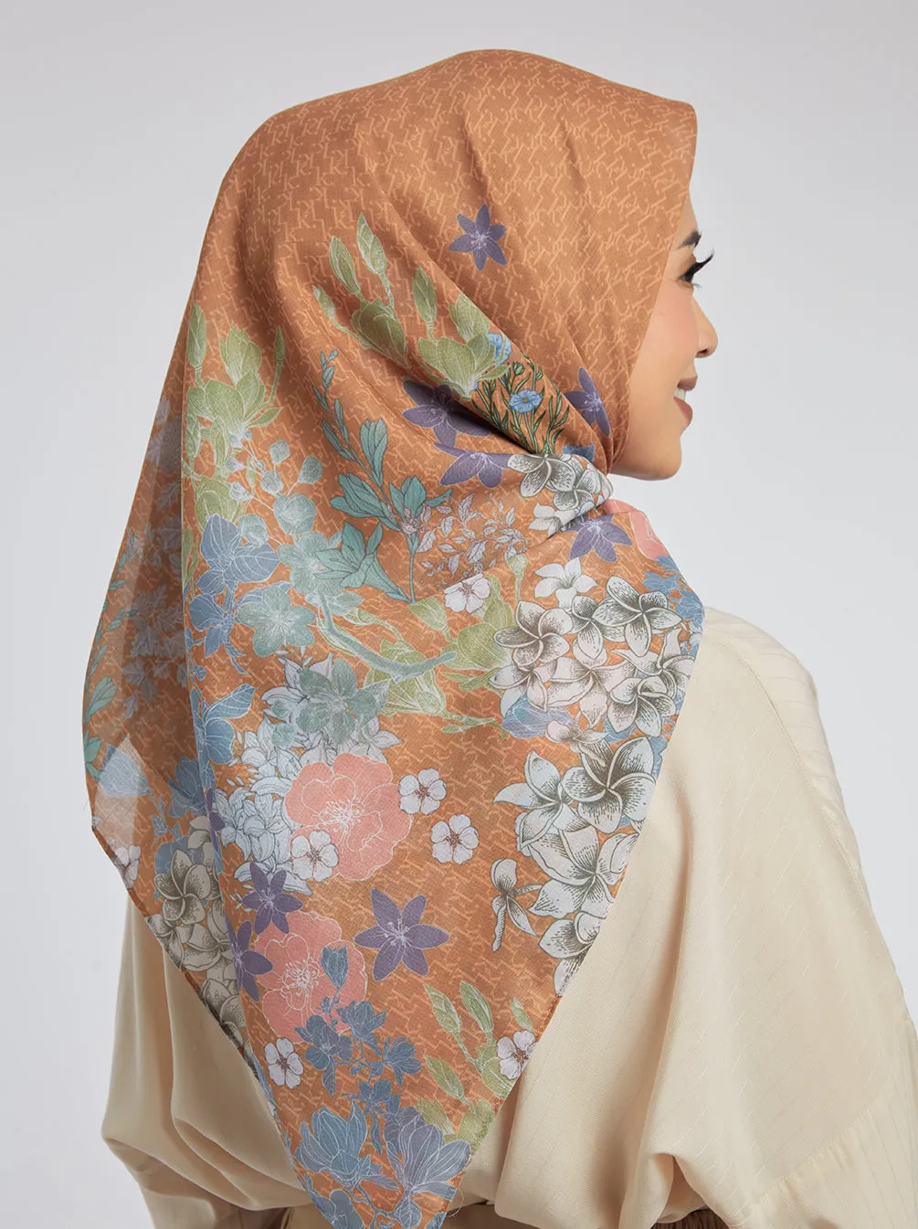 SONALI SIGNATURE SCARF CLAY