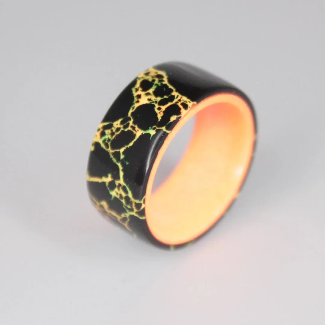 The Tectonic Trustone Ring